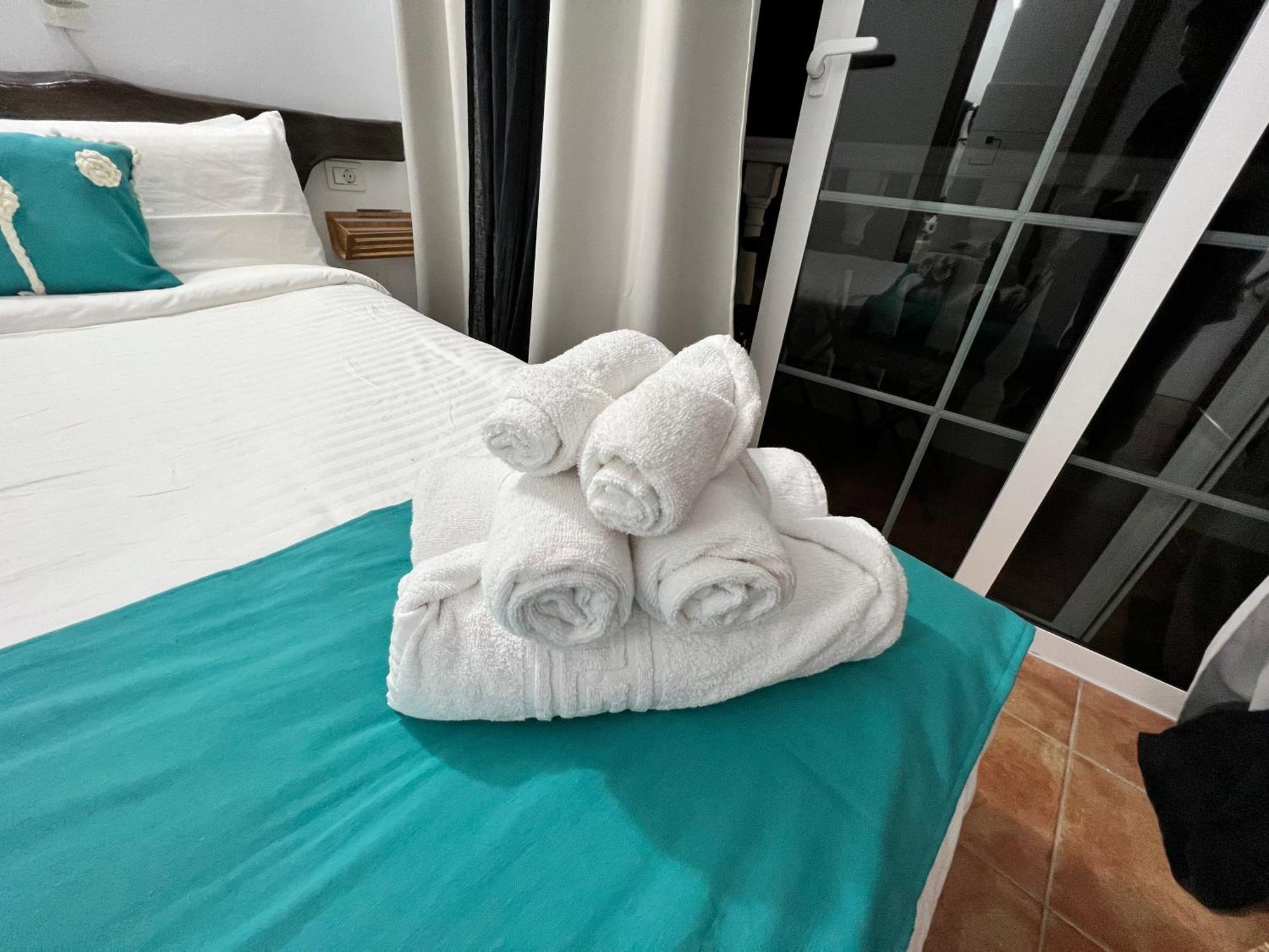Geko Hotels Los Llanillos 外观 照片