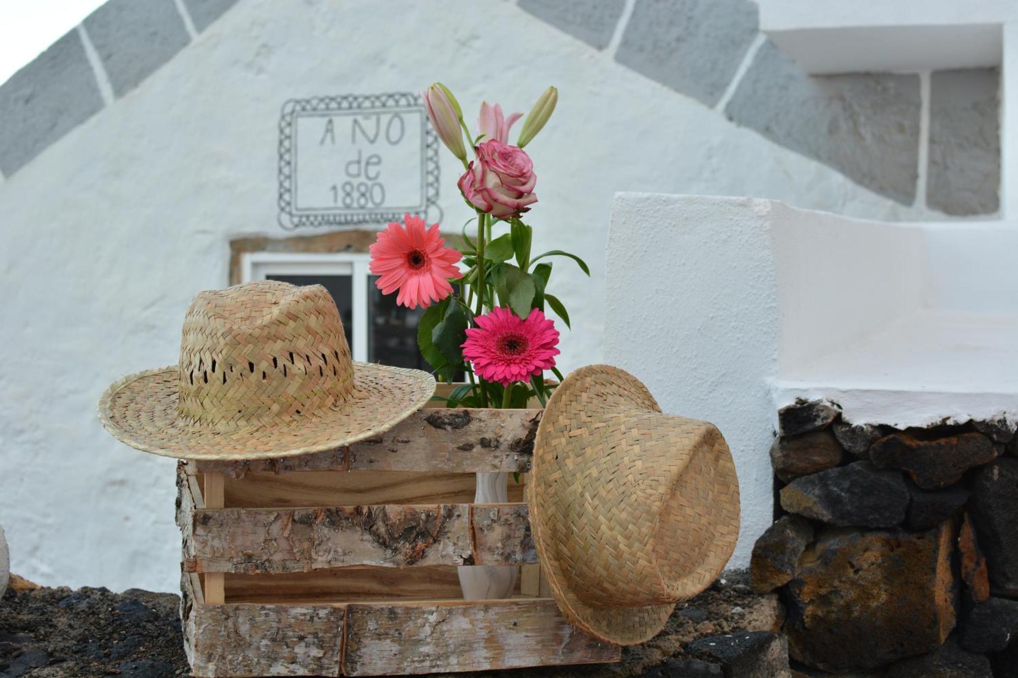 Geko Hotels Los Llanillos 外观 照片